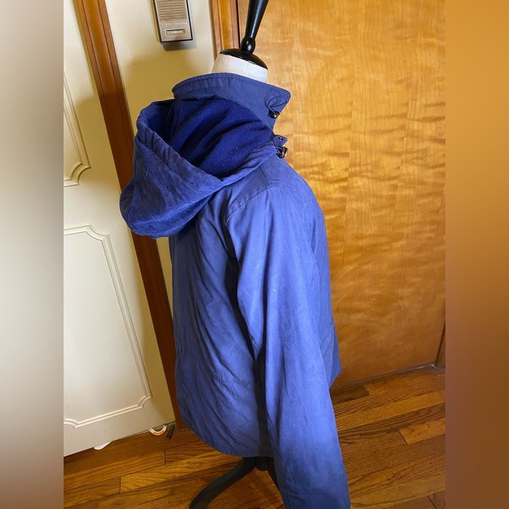 Woman’s jacket - Picture 4 of 9